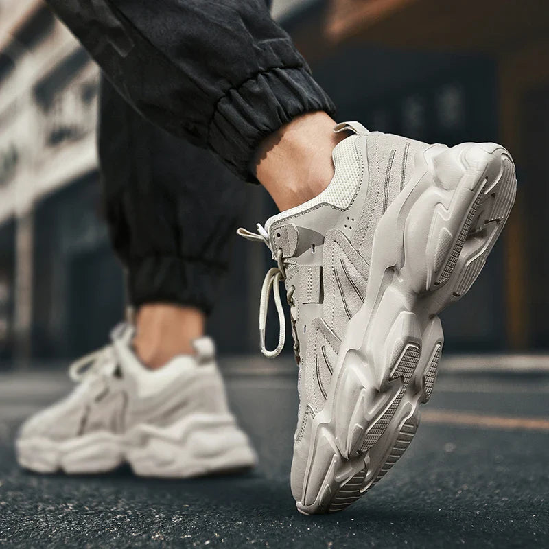 MOOSA -  Elevate Sneaker